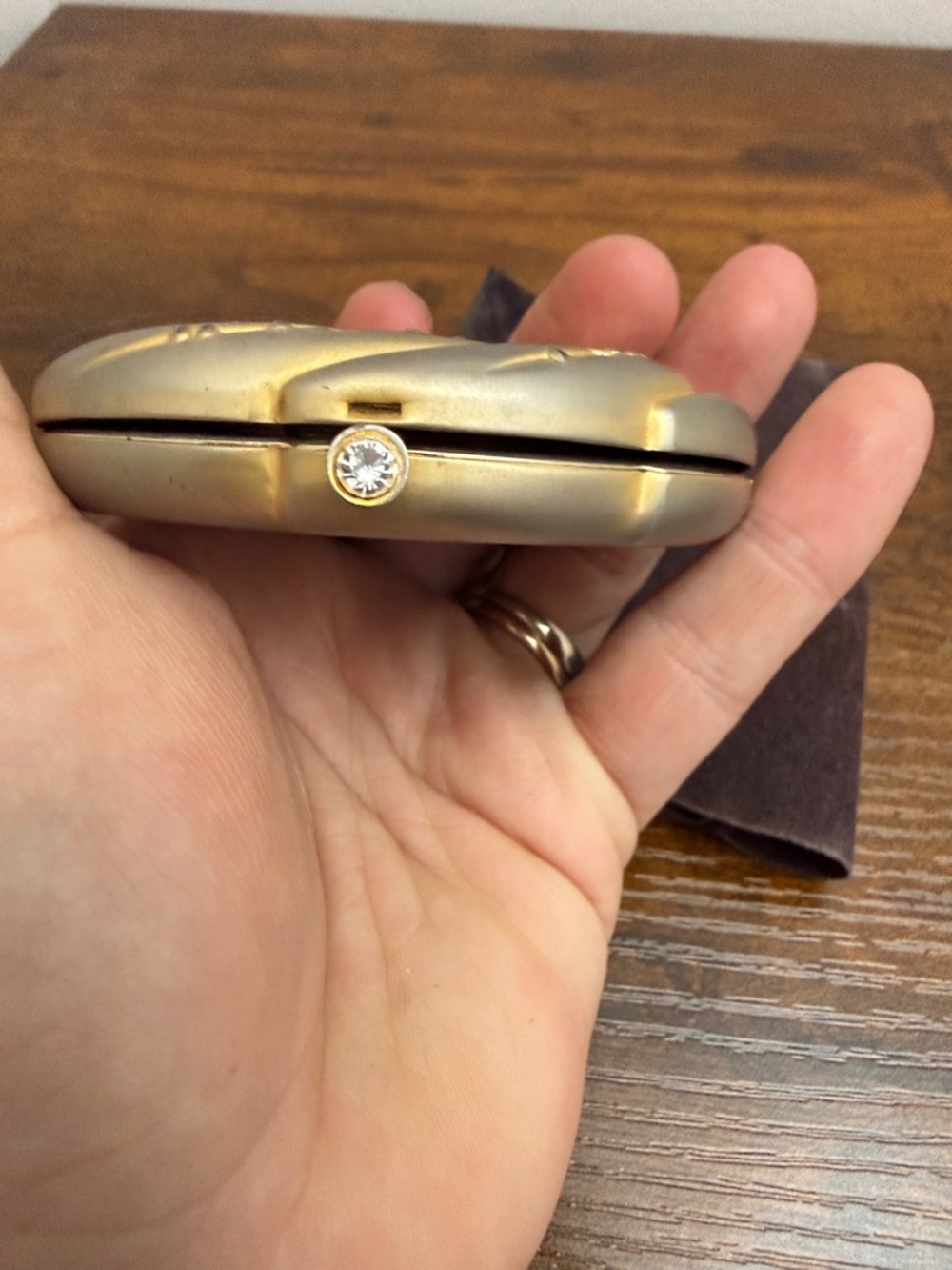 Vintage Esteè Lauder makeup Compact (no makeup inside) - Picture 5 of 6